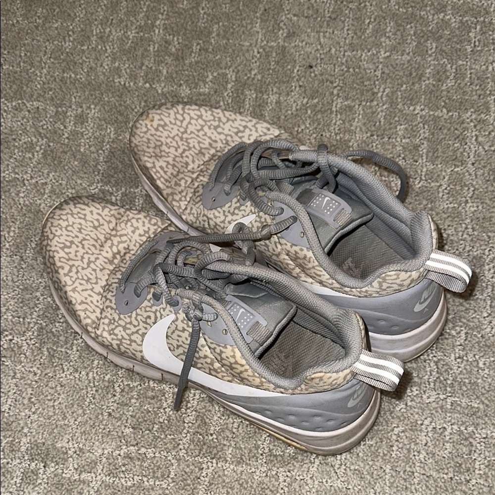 Nike Women's Gray and White Sneakers